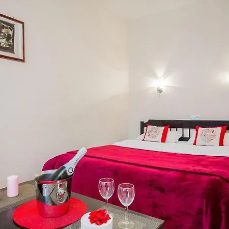Апартаменты Lux Центр Apartment Minsk